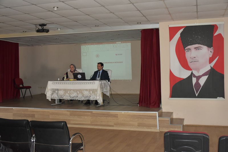 Muhtarlar Eğitimi Yapıldı